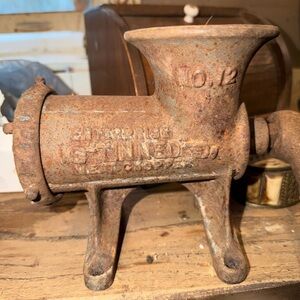 Vintage Enterprise No. 12 Tinned Meat Grinder – Cast Iron Hand Crank